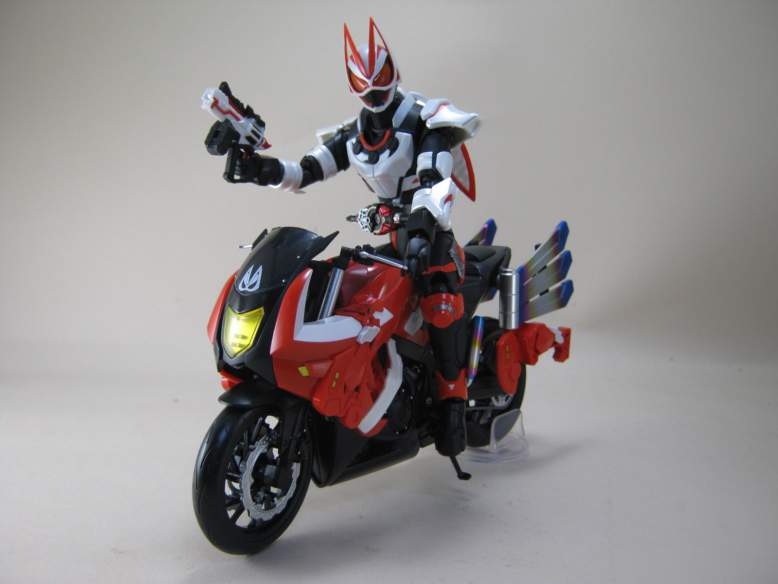 �u�[�X�g���C�J�[�ɏ��M�[�c